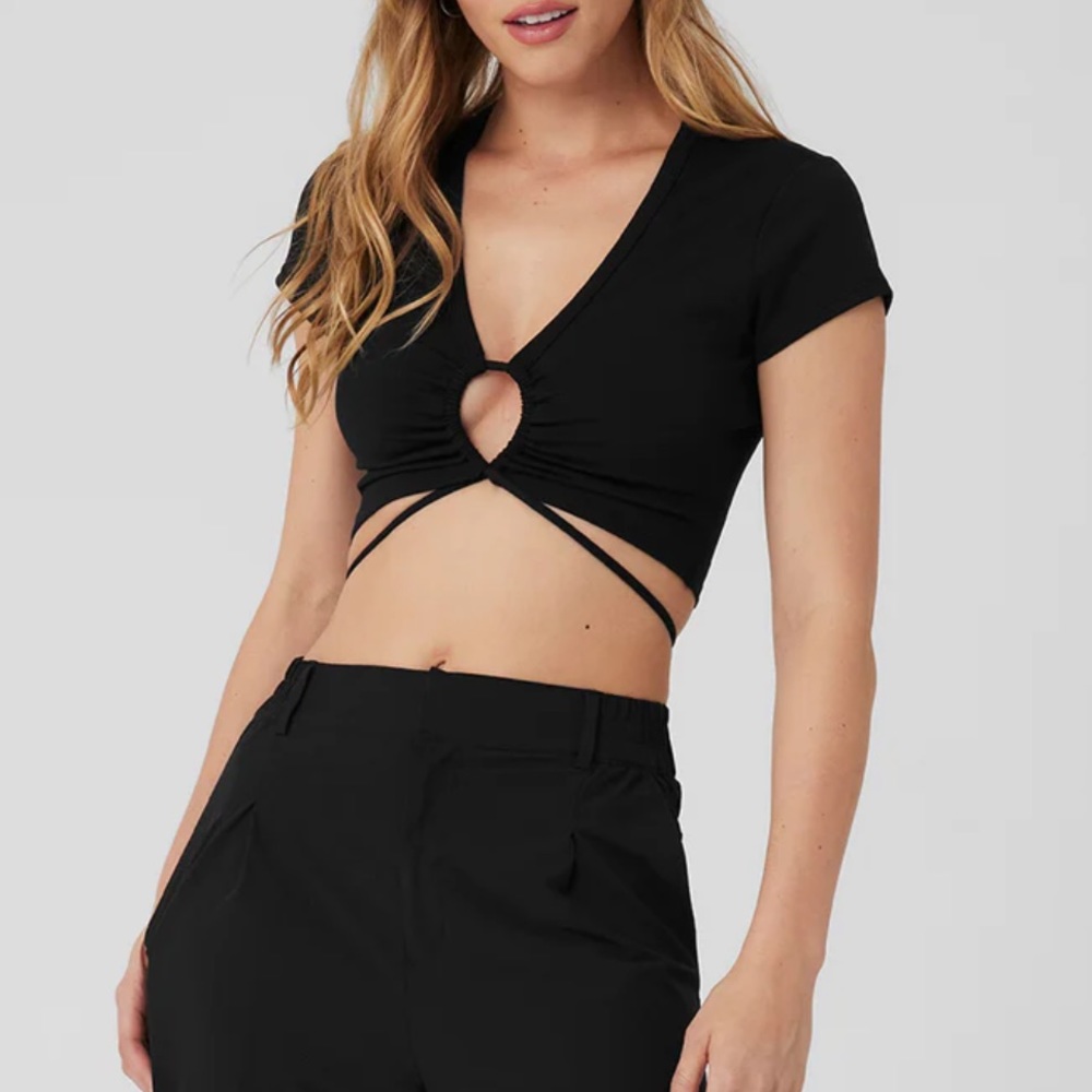 ALO Yoga Black Tie-Front Crop Top